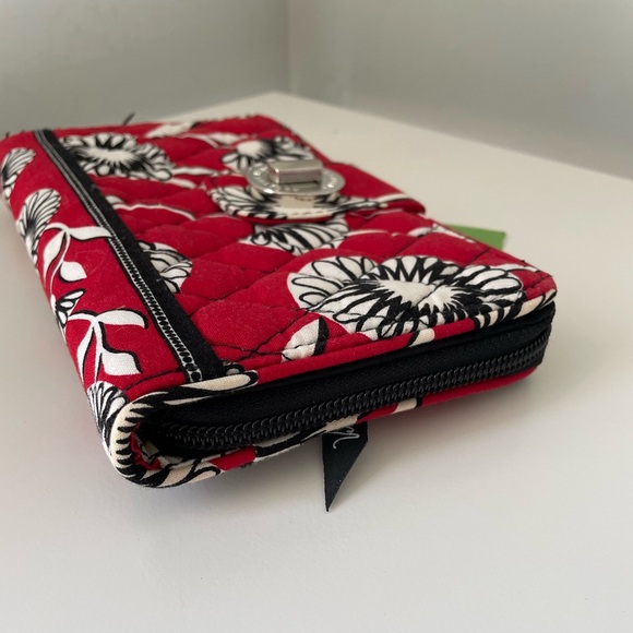 Vera Bradley Deco Daisy Wallet | Nwt - Picture 5 of 7